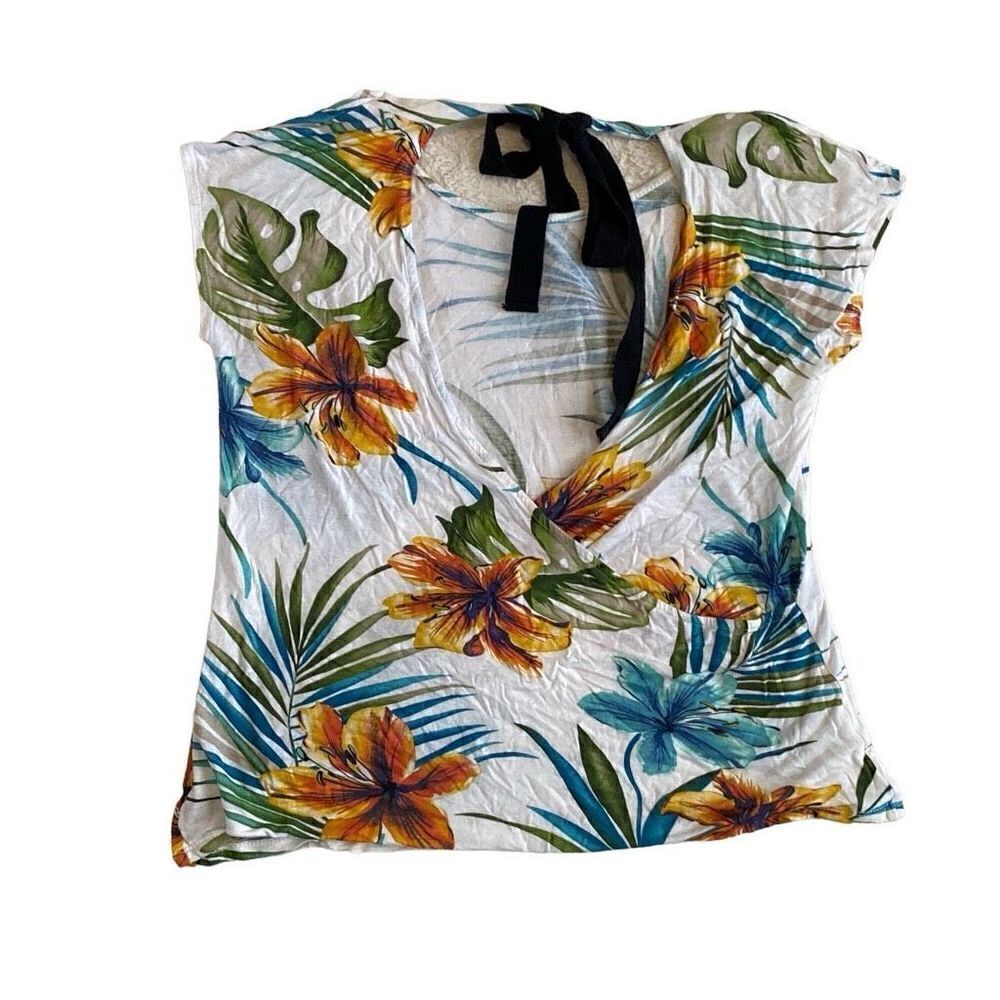 Entro Blouse - Picture 2 of 8